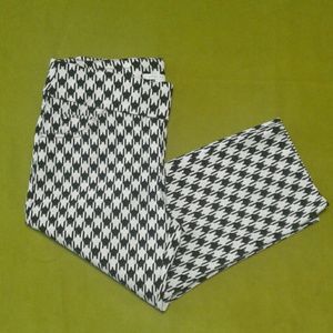 NWOT Linda Matthews Capri